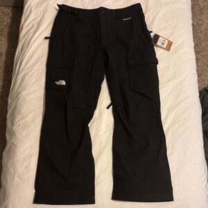 The North Face Men's Dark Cargo Pants